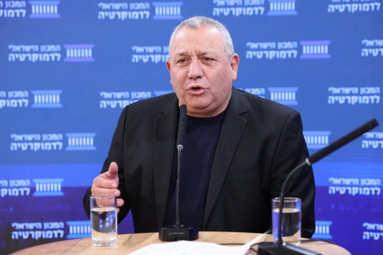 התחזית הקודרת של גדי אייזנקוט