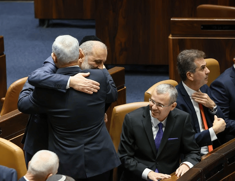 הכנסת אישרה את השבעת הממשלה: נתניהו ראש הממשלה הכנסת אישרה את השבעת הממשלה: נתניהו ראש הממשלה