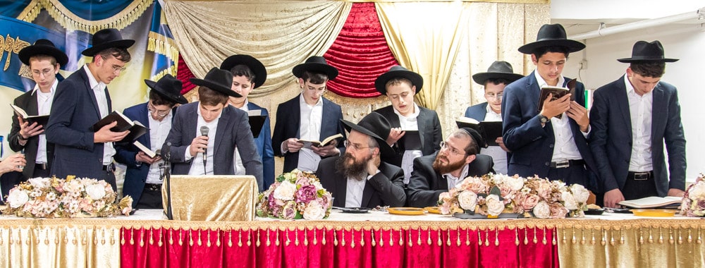 בתום ימי השלושים: הבחורים סיימו מסכתות לע"נ הקדוש אריה שצ'ופק הי"ד