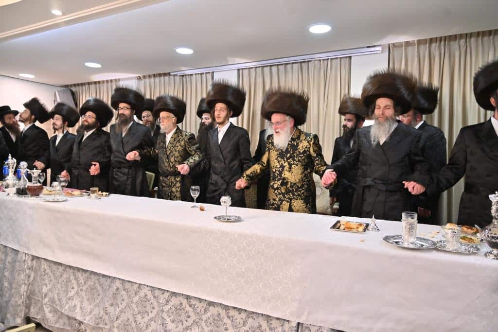 בגלריה אחת: כל השבע ברכות בויז'ניץ