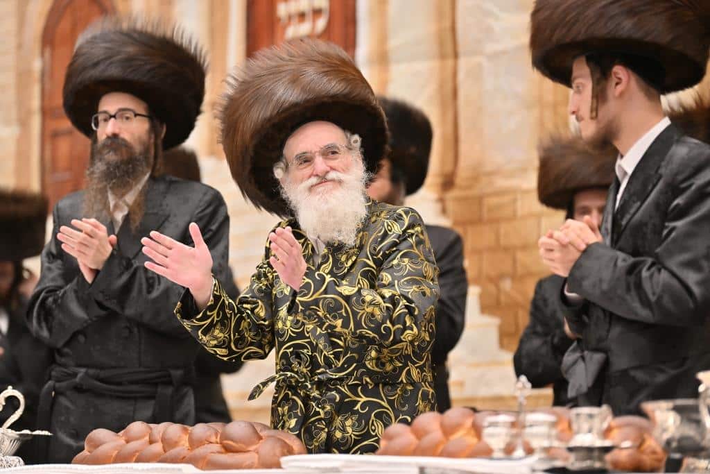 בגלריה אחת: כל השבע ברכות בויז'ניץ