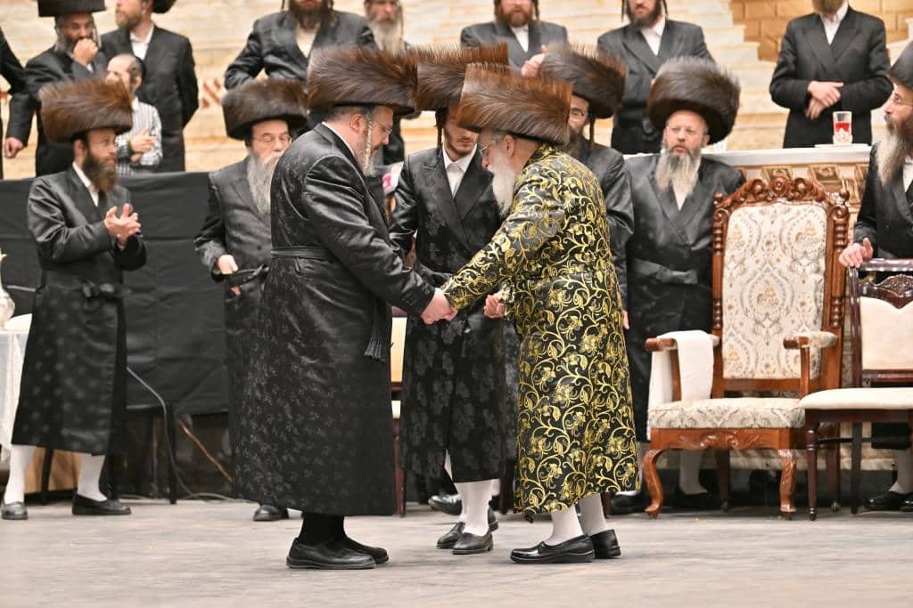 בגלריה אחת: כל השבע ברכות בויז'ניץ