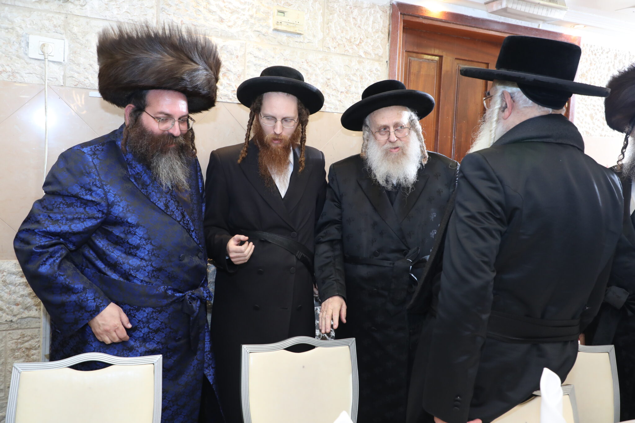 תיעוד: שבע ברכות לבן האדמו"ר מטשאקווא ונכדי האדמור"ים ספינקא