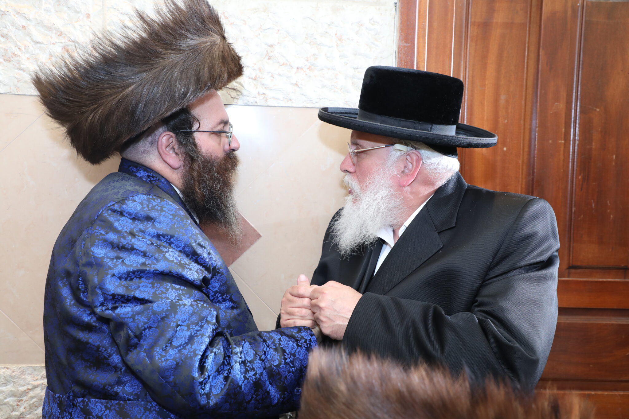 תיעוד: שבע ברכות לבן האדמו"ר מטשאקווא ונכדי האדמור"ים ספינקא