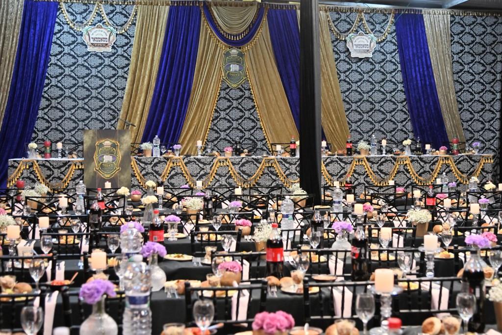 גלריה: בסאטמר חגגו את חנוכת הבית