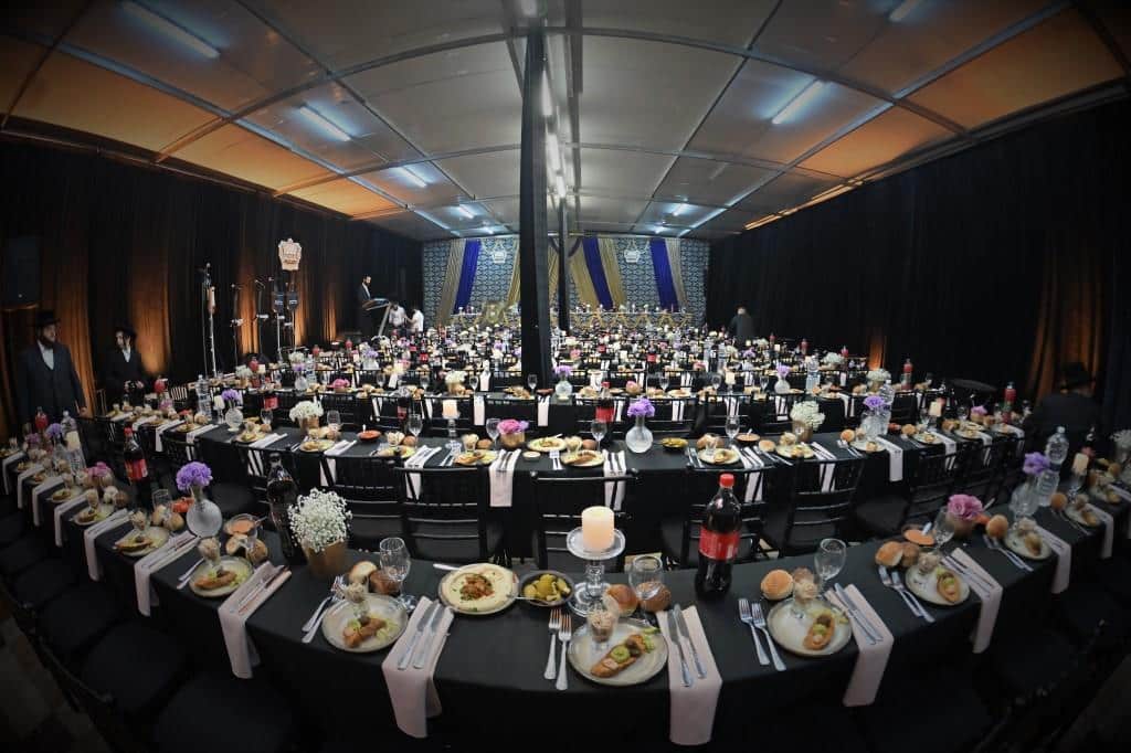 גלריה: בסאטמר חגגו את חנוכת הבית