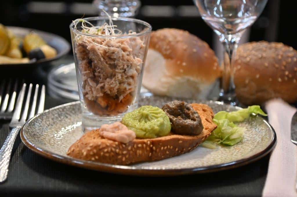 גלריה: בסאטמר חגגו את חנוכת הבית