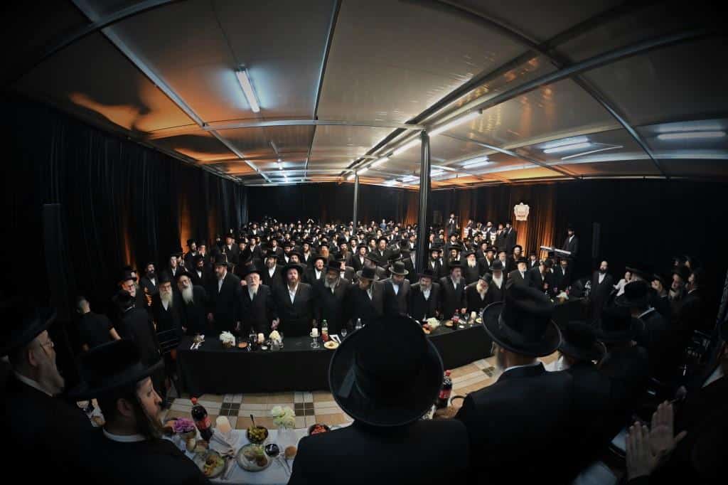 גלריה: בסאטמר חגגו את חנוכת הבית