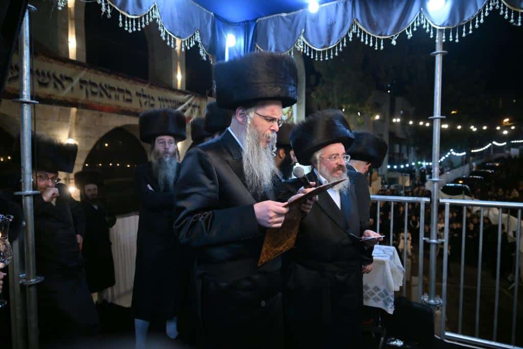 שמחת החתונה בחצרות סערט ויזניץ' -ויזניץ' -אונגוואר