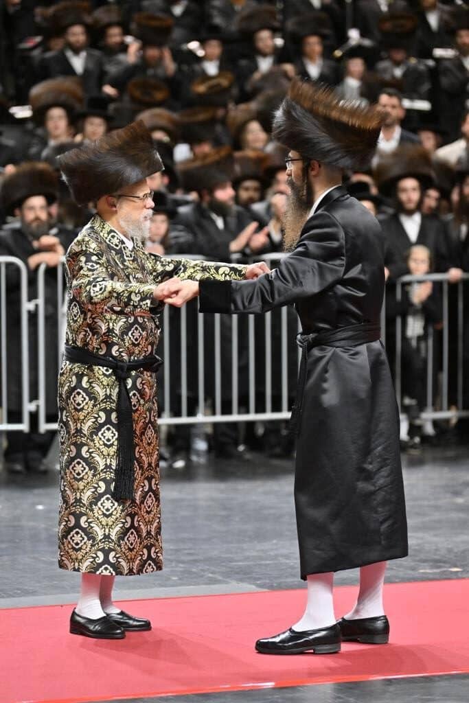 שמחת החתונה בחצרות סערט ויזניץ' -ויזניץ' -אונגוואר