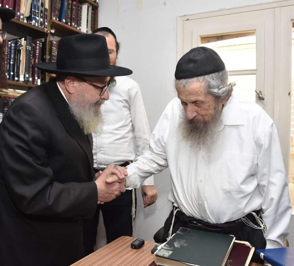 מה היה בביקור החוזר אצל האדמו"רים?