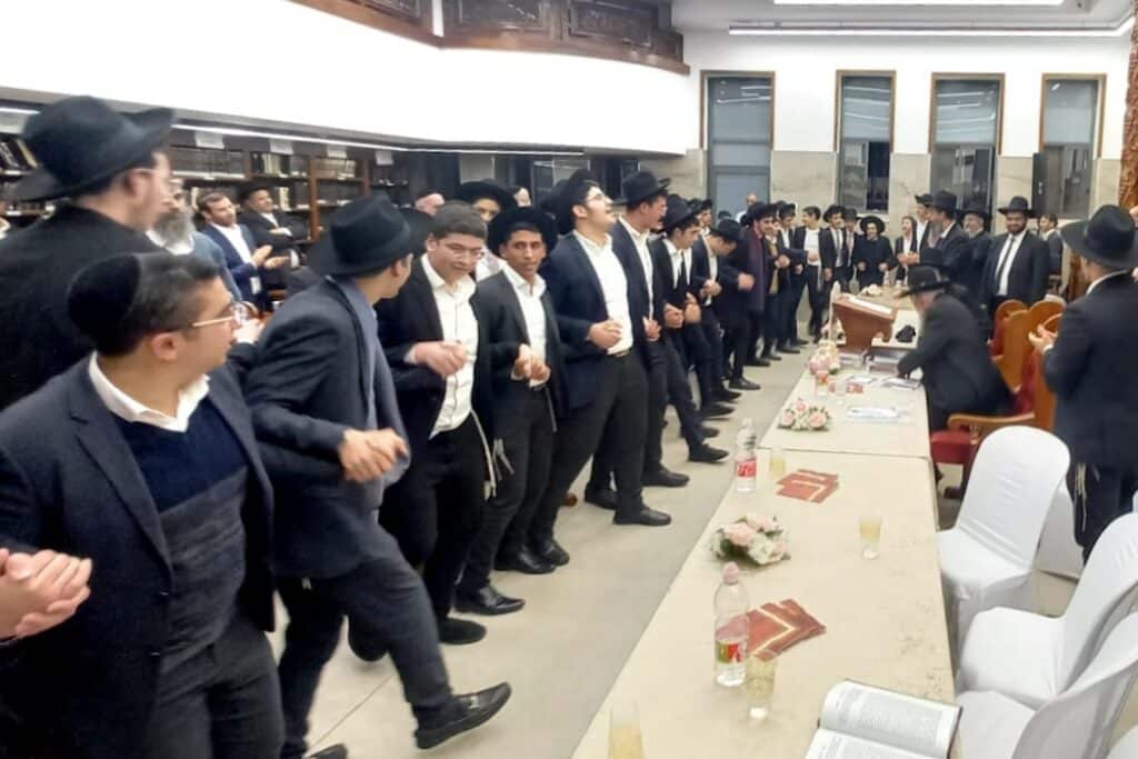 בישיבה לצעירים ערכו סיומי מסכתות