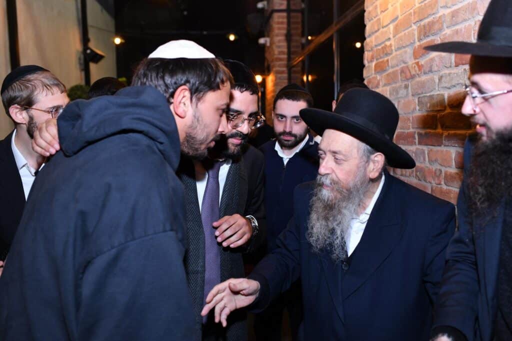 המקובלים חגגו מסיבת חנוכה