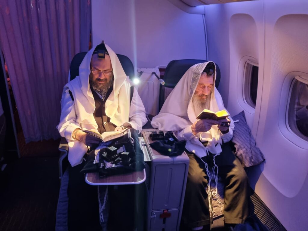 מקסיקו קיבלה בהתרגשות פני את חכם ניסים בן שמעון