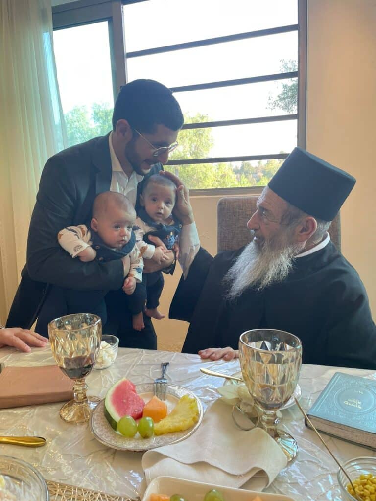 מקסיקו קיבלה בהתרגשות פני את חכם ניסים בן שמעון