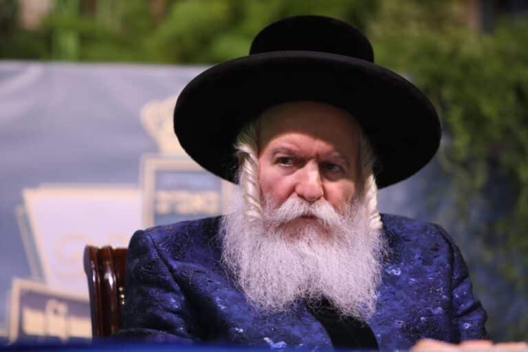 גלריית ענק: האירוע העוצמתי של חסידות באבוב