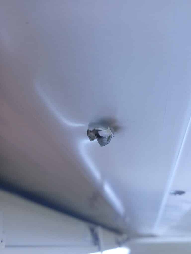 בהלה בנווה יעקב: קליע שנורה מהכפר הערבי חדר לבית הכנסת