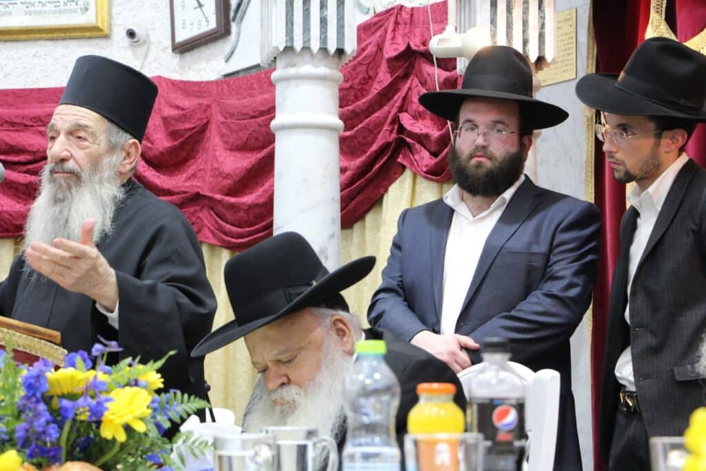 בחורי הישיבה חגגו חנוכה עם חכם בן שמעון