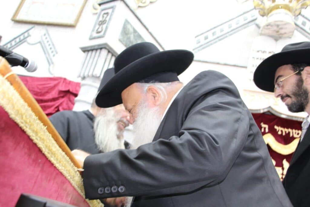 בחורי הישיבה חגגו חנוכה עם חכם בן שמעון