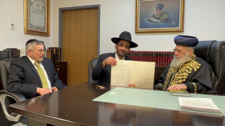 החתימה הראשונה של הממשלה: ביטול רפורמת הכשרות