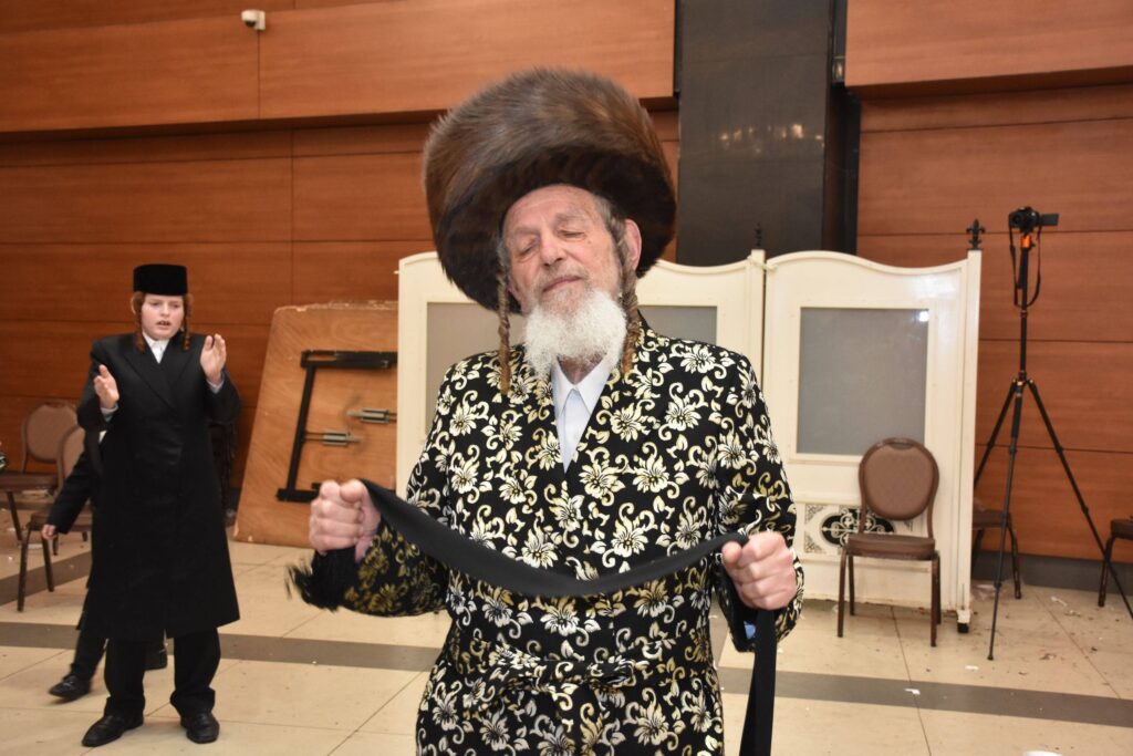 גלריה: שמחת החתונה לנכד האדמו"ר מטשאקאווא