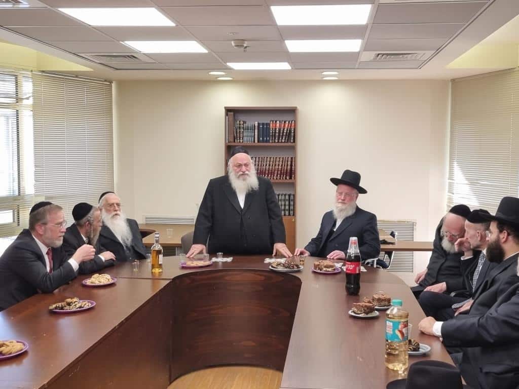 הכירו את הח"כ החדש שיחליף את מאיר פרוש