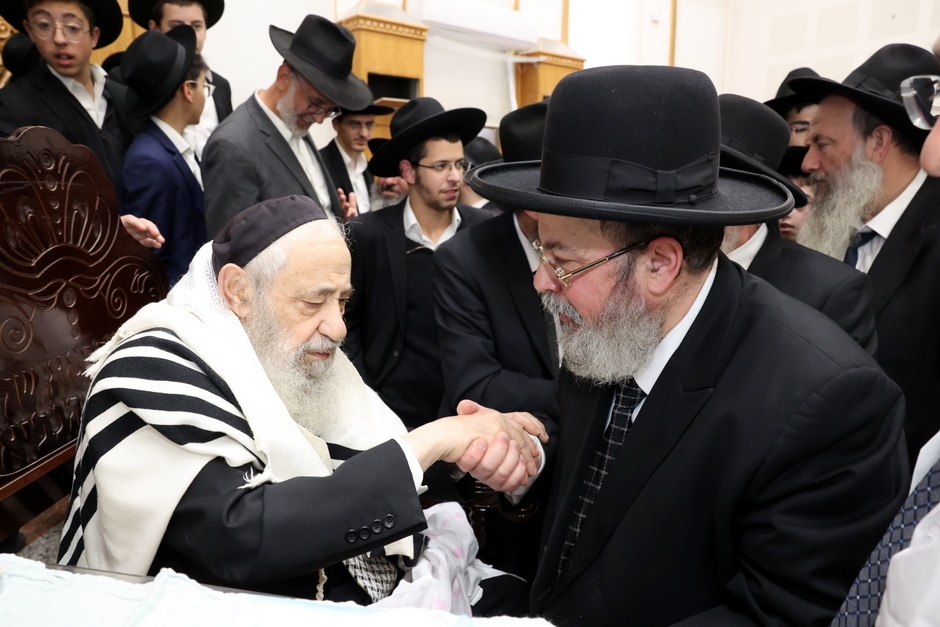 ראש הישיבה והדיין הכניסו את נכדם המשותף בבריתו של אאע"ה