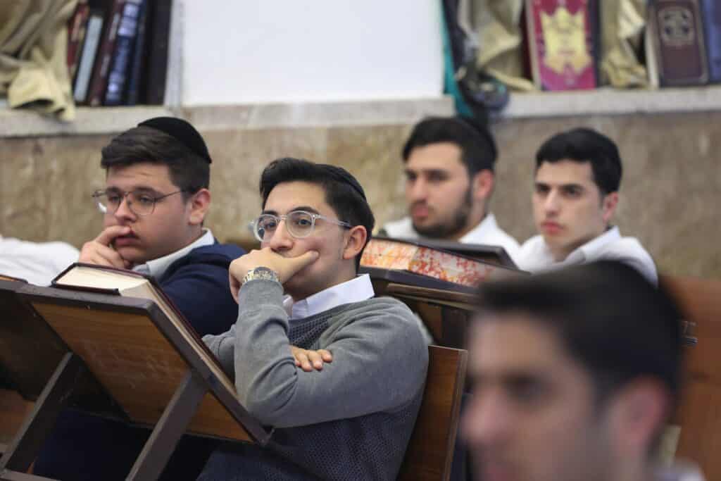 הגרב"ד פוברסקי ספד לגר"ש בעדני: 'מי יתן לנו תמורתו'