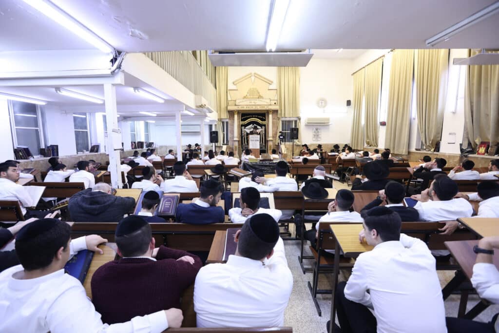 הגרב"ד פוברסקי ספד לגר"ש בעדני: 'מי יתן לנו תמורתו'