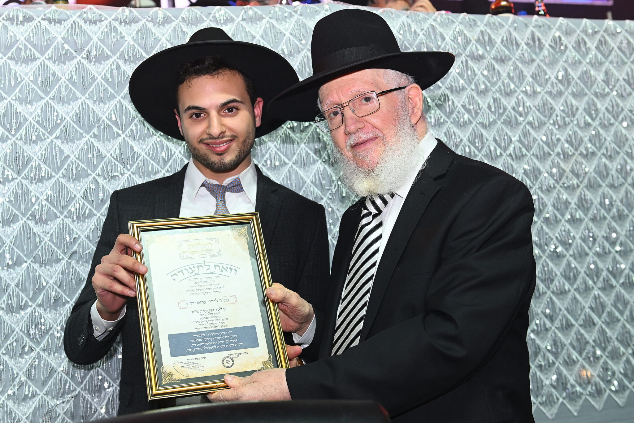 גלריה מרהיבה מהילולת הענק של 'כסא רחמים'