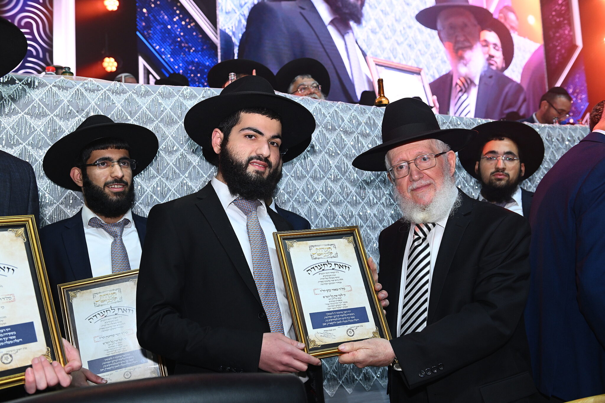 גלריה מרהיבה מהילולת הענק של 'כסא רחמים'