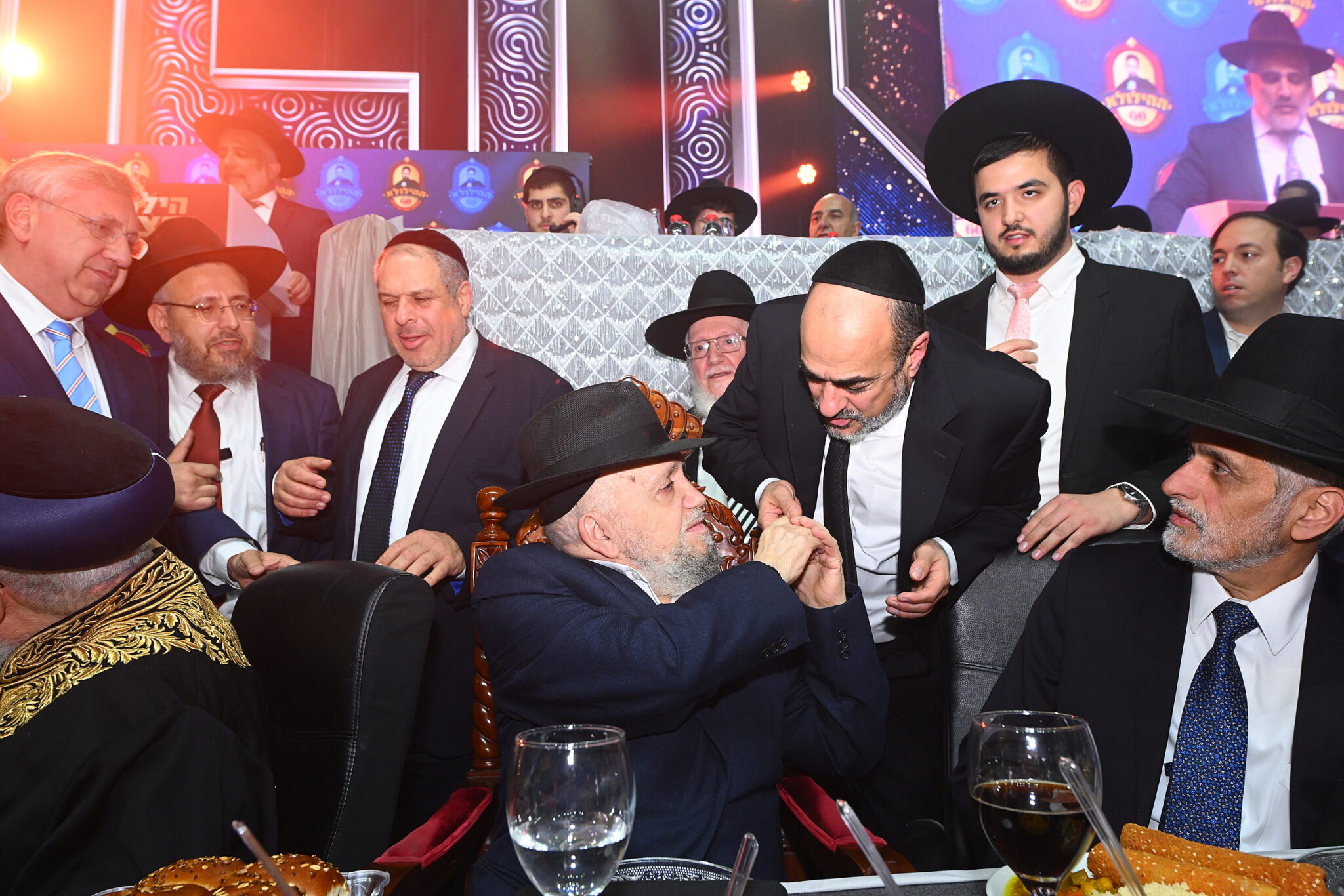 גלריה מרהיבה מהילולת הענק של 'כסא רחמים'