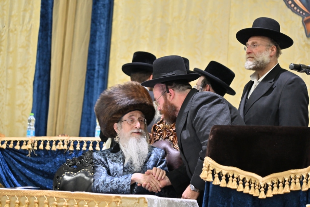 הרבי פרץ בבכי: מעמד פדיון פטר חמור במעליץ