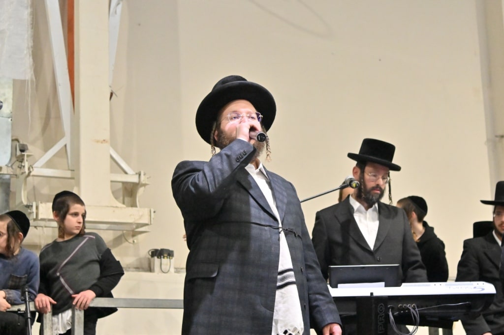 הרבי פרץ בבכי: מעמד פדיון פטר חמור במעליץ