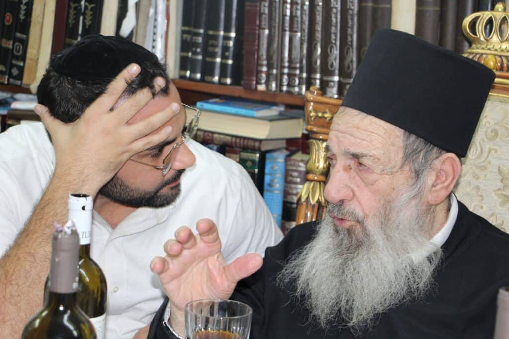 נכד הבבא סאלי חגג את ההילולא בבית המקובל