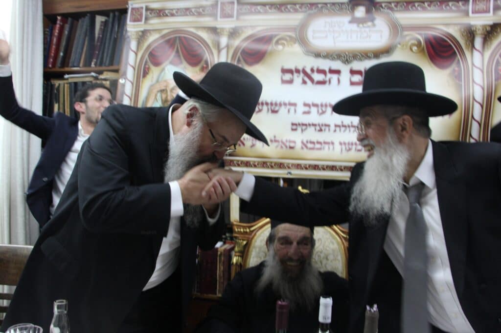 נכד הבבא סאלי חגג את ההילולא בבית המקובל