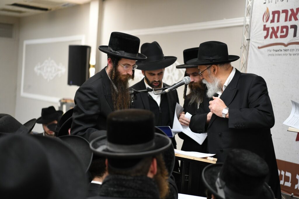 1,200 אברכים נבחנו על נטילת ידיים