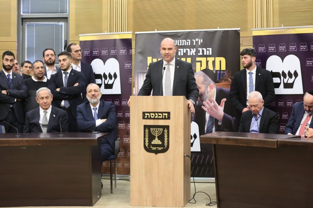 ראשי הקואליציה במכתב חריף ליועמ"שית: "נבצרות - ניסיון הפיכה"