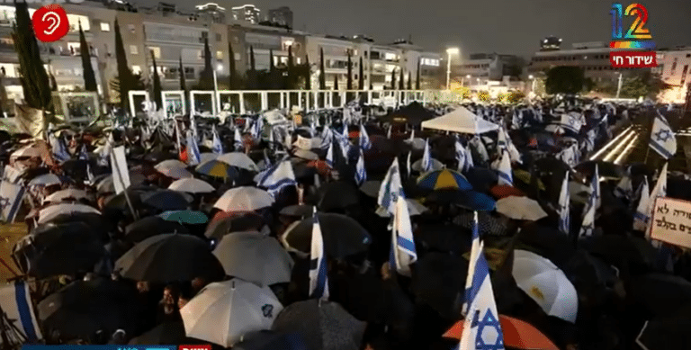 ארגוני המחאה נגד הרפורמה הכריזו על שביתה במשק