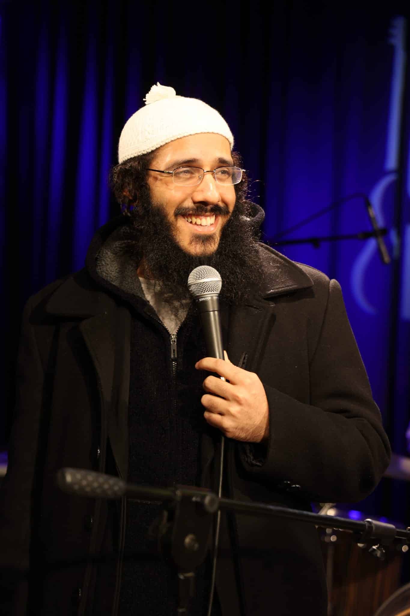 ת"א: ברק גרוסברג אירח את הכוכבים החרדיים בהופעת בוטיק