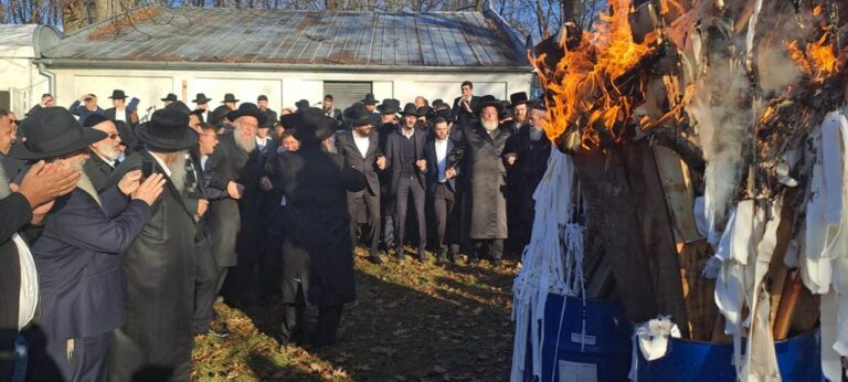 יארצייט והדלקה בליזענסק