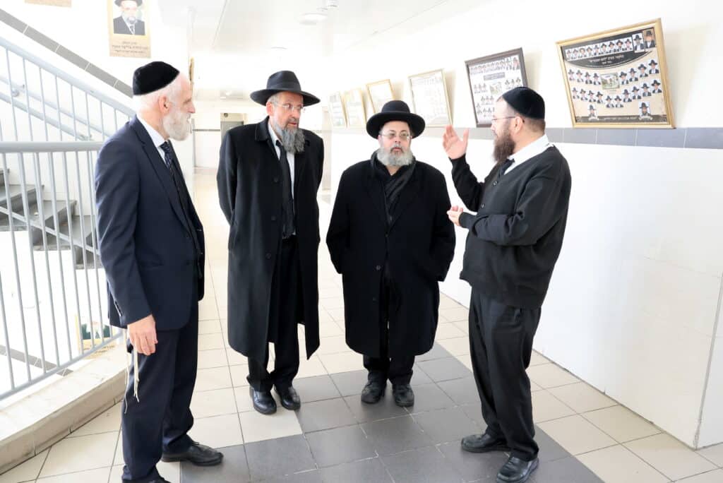 שבוע לפיגוע: גדולי התורה חיזקו את ילדי הת"ת בנווה יעקב