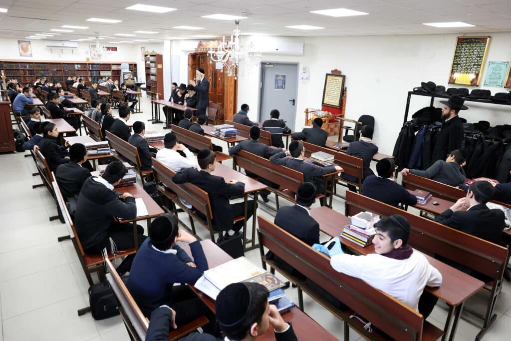 שבוע לפיגוע: גדולי התורה חיזקו את ילדי הת"ת בנווה יעקב