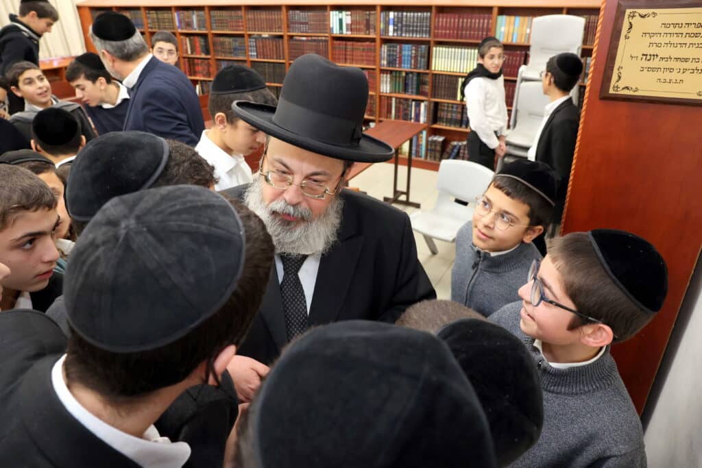 שבוע לפיגוע: גדולי התורה חיזקו את ילדי הת"ת בנווה יעקב