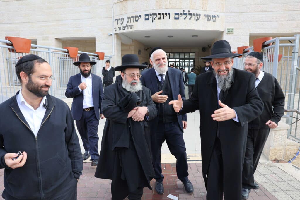 שבוע לפיגוע: גדולי התורה חיזקו את ילדי הת"ת בנווה יעקב