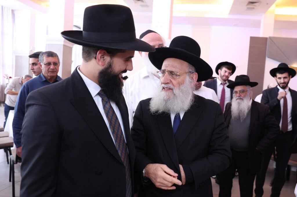 הניח את התינוק על ציון הבבא סאלי והצהבת נעלמה