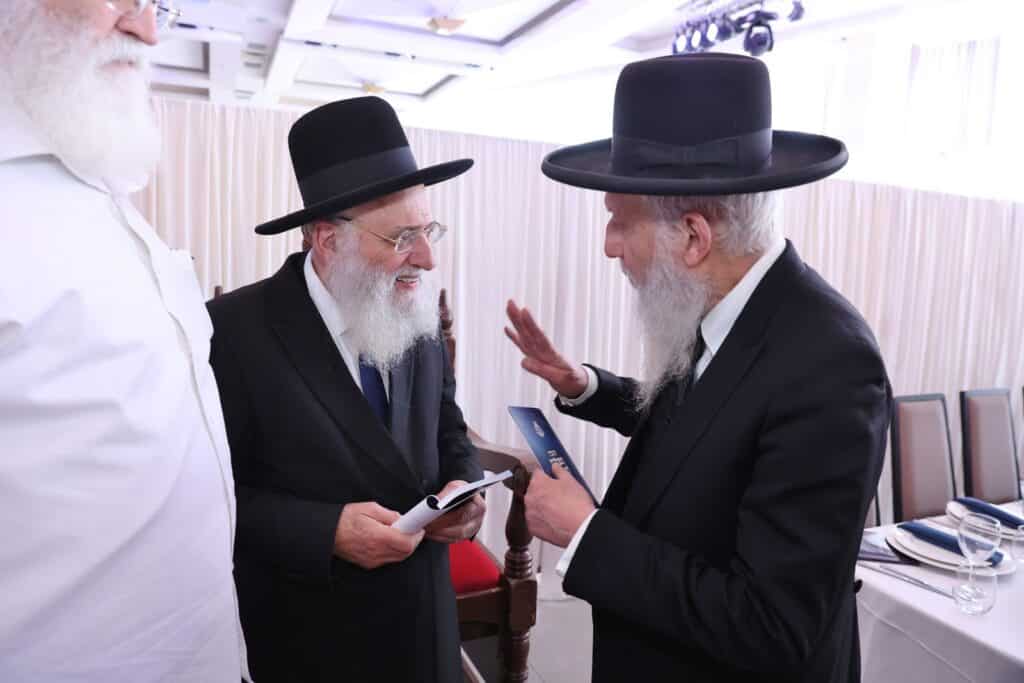 הניח את התינוק על ציון הבבא סאלי והצהבת נעלמה