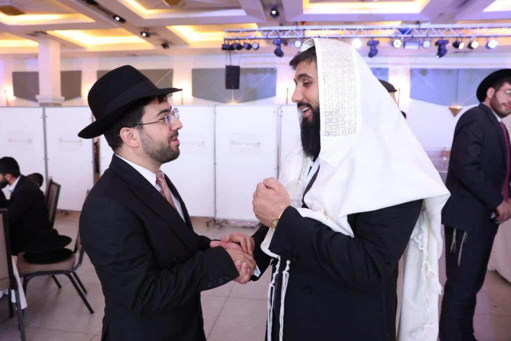 הניח את התינוק על ציון הבבא סאלי והצהבת נעלמה