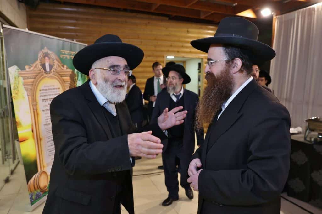 בן זקוניו של ראש הישיבה שנפטר בפתאומיות - התחתן 