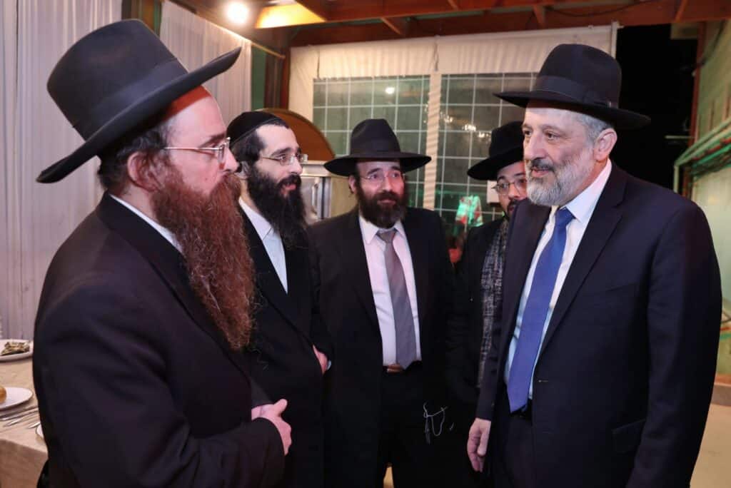 בן זקוניו של ראש הישיבה שנפטר בפתאומיות - התחתן 